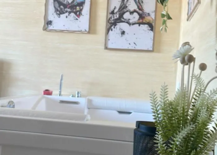 Zenith - Luxury Bari